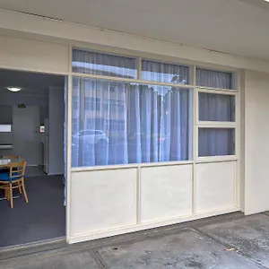 Glenelg Oasis Apartment Adelaide