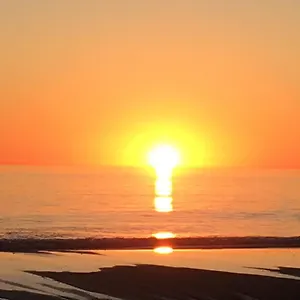 - Semaphore Front Apartment Adelaide