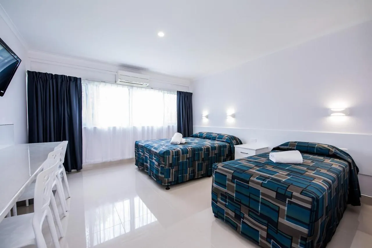 ****  Casa Nostra Motel Mackay Australia