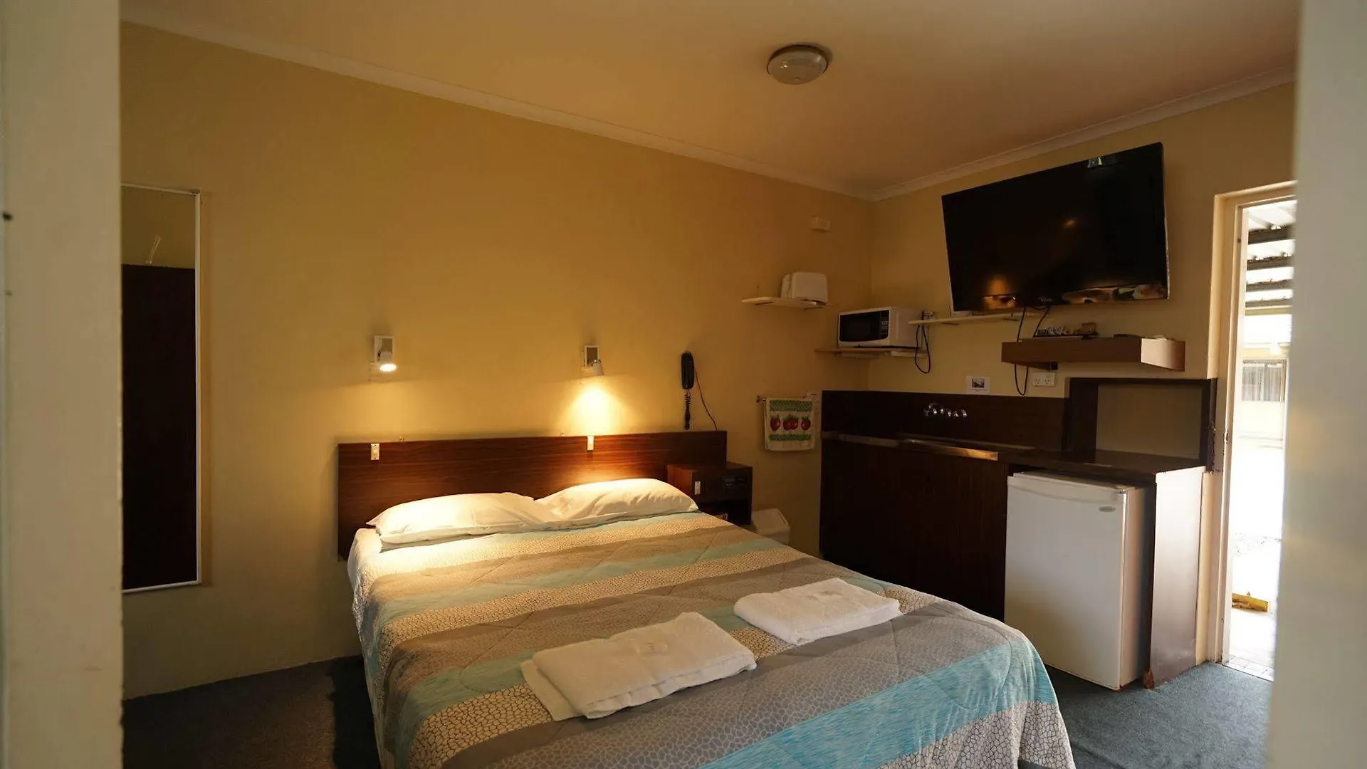 Casa Nostra Motel Mackay 4*,